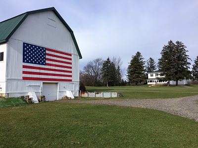 Angled Picture of Barn on Menges Attorney Property opt